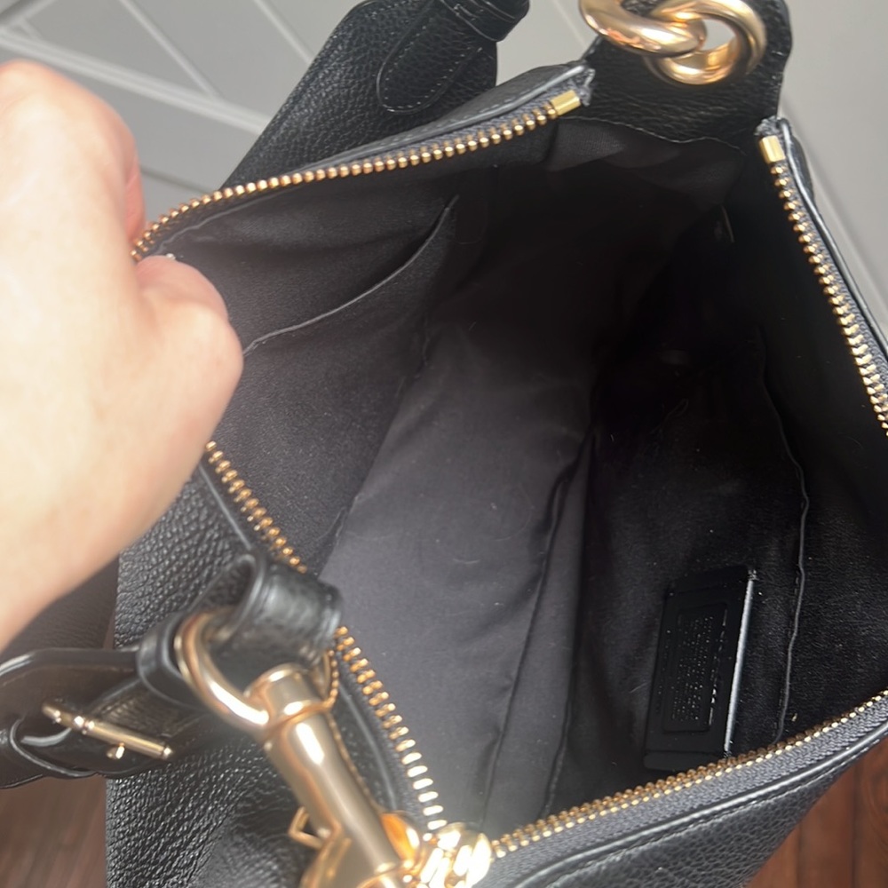 Coach Handbag - Picture 8 of 10
